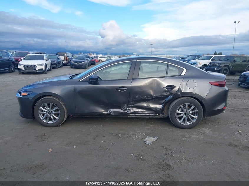 JM1BPACM2S1793534 2025 MAZDA 3 photo no. 15