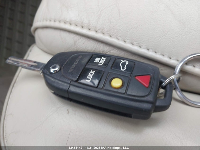 2013 Volvo Xc90 VIN: YV4952CZ0D1636557 Lot: 12454142