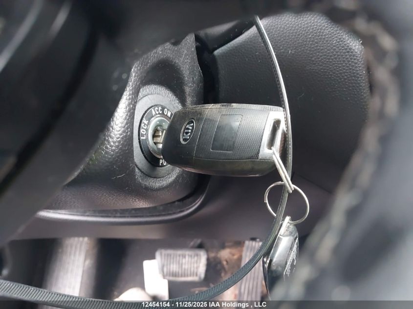 2017 Kia Soul + VIN: KNDJP3A53H7486883 Lot: 12454154