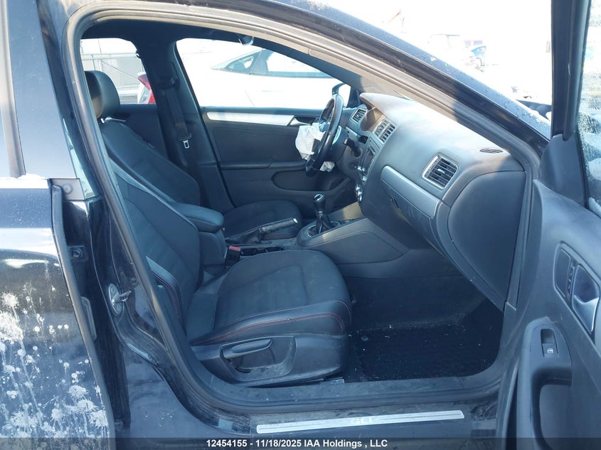 3VW5S7AJ9DM451489 2013 VOLKSWAGEN JETTA photo no. 5