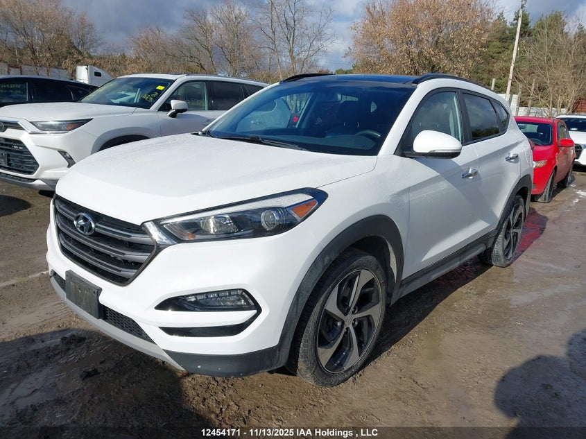 KM8J3CA26JU807187 2018 HYUNDAI TUCSON photo no. 2