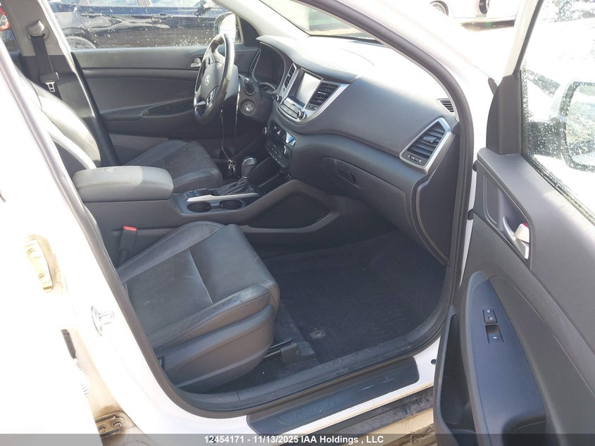 KM8J3CA26JU807187 2018 HYUNDAI TUCSON photo no. 5