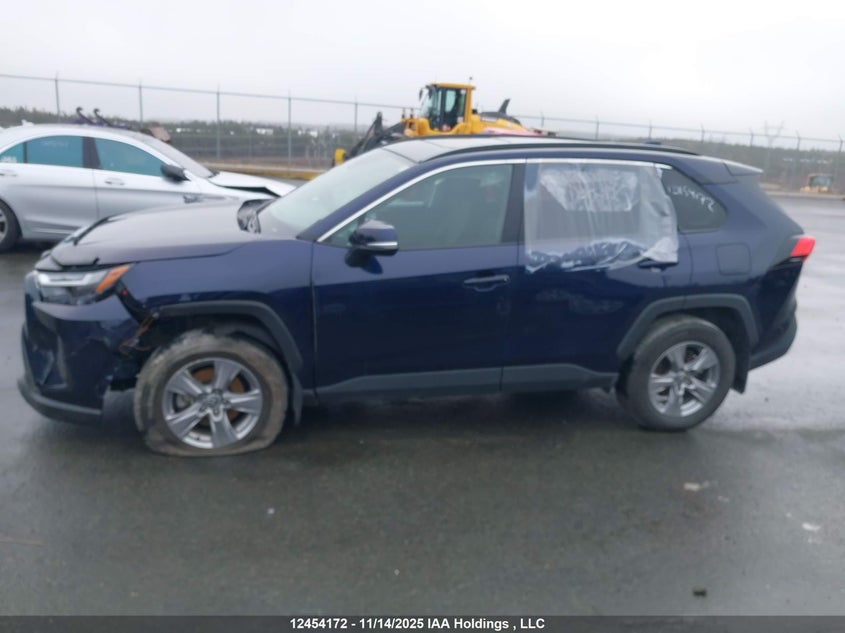 2T3R1RFV6SW498621 2025 TOYOTA RAV 4 photo no. 15