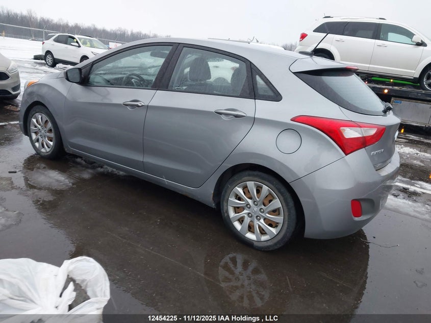 KMHD25LE9DU108031 2013 HYUNDAI ELANTRA photo no. 3