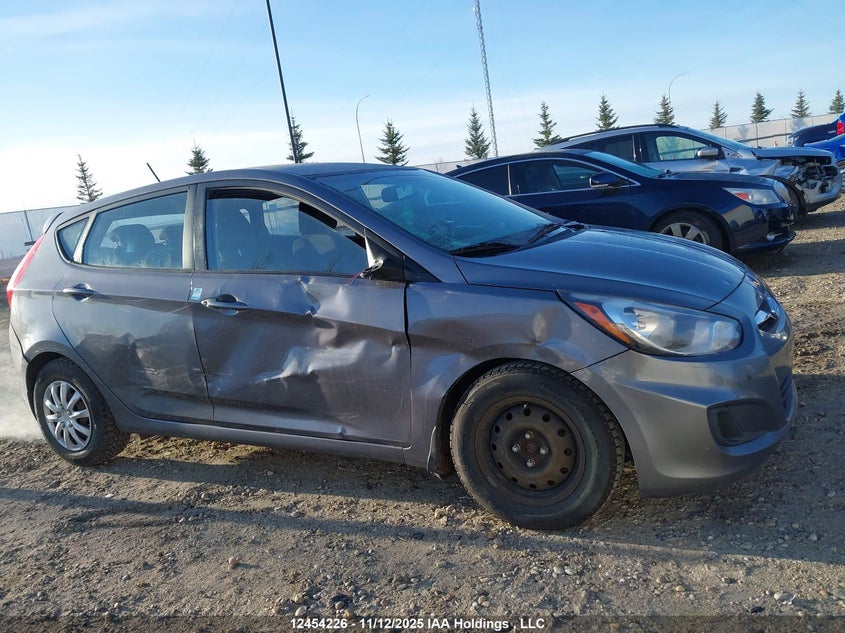 2013 Hyundai Accent Gl VIN: KMHCT5AE9DU140909 Lot: 12454226