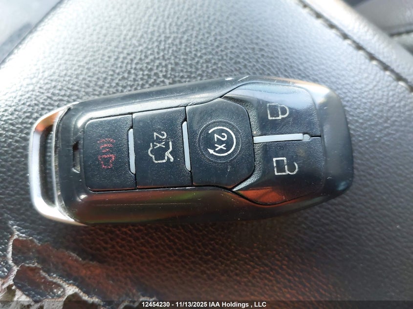 2013 Ford Fusion Titanium VIN: 3FA6P0D92DR333326 Lot: 12454230