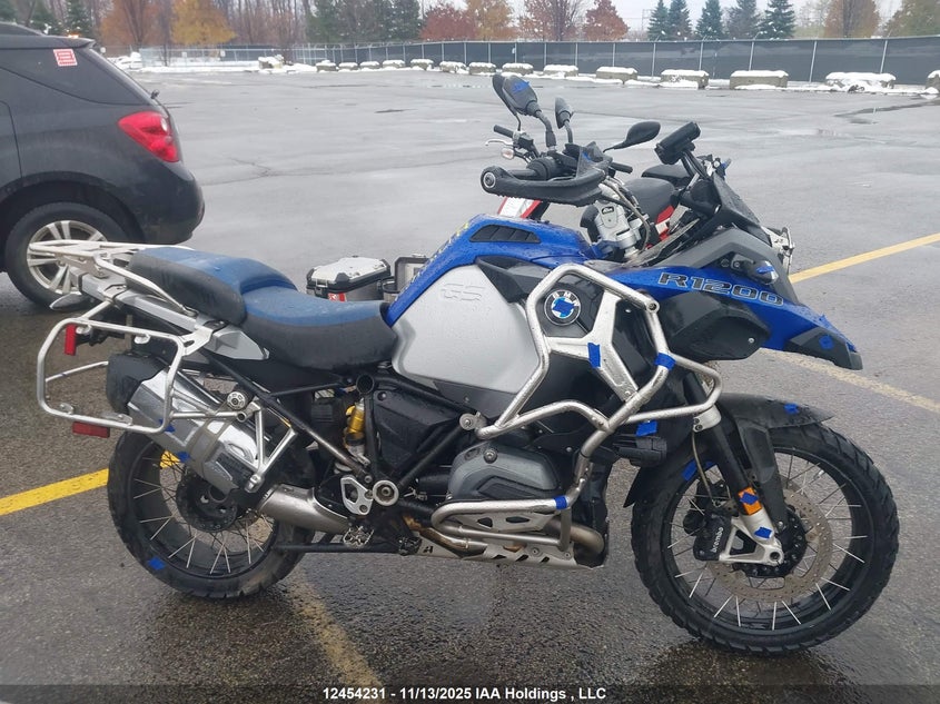 WB10A0203EZ211106 2014 BMW R 1200 photo no. 14
