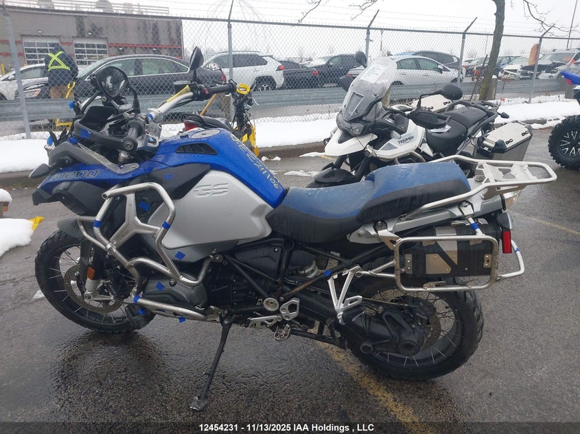 WB10A0203EZ211106 2014 BMW R 1200 photo no. 15