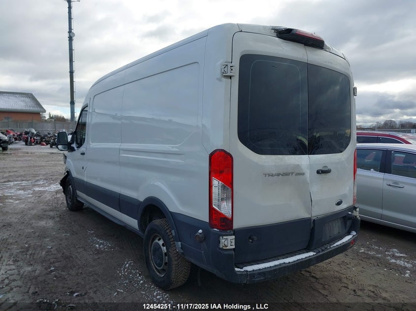 1FTYR2CM4JKA49453 2018 FORD TRANSIT photo no. 3