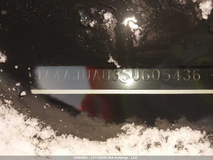 2025 Mitsubishi Rvr Es VIN: JA4AJUAU3SU605436 Lot: 12454263