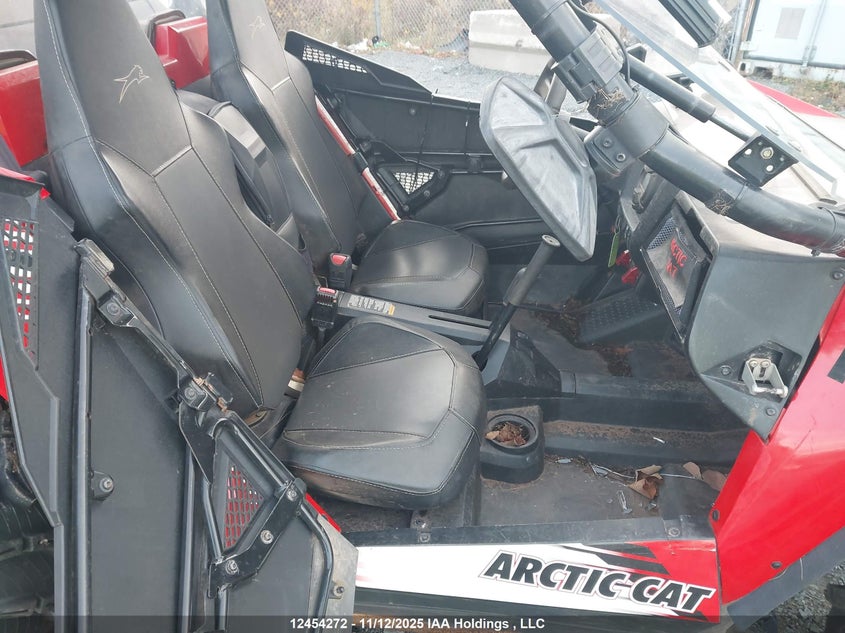 4UF16MPV9GT305459 2016 ARCTIC CAT WILDCAT photo no. 5
