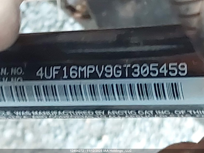 4UF16MPV9GT305459 2016 ARCTIC CAT WILDCAT photo no. 9