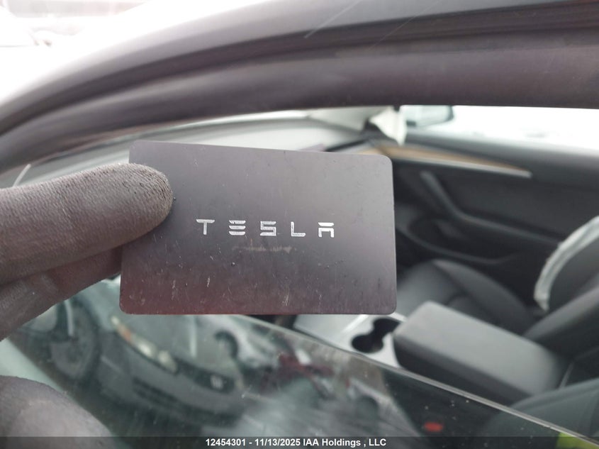 2021 Tesla Model 3 VIN: 5YJ3E1EA7MF085223 Lot: 12454301