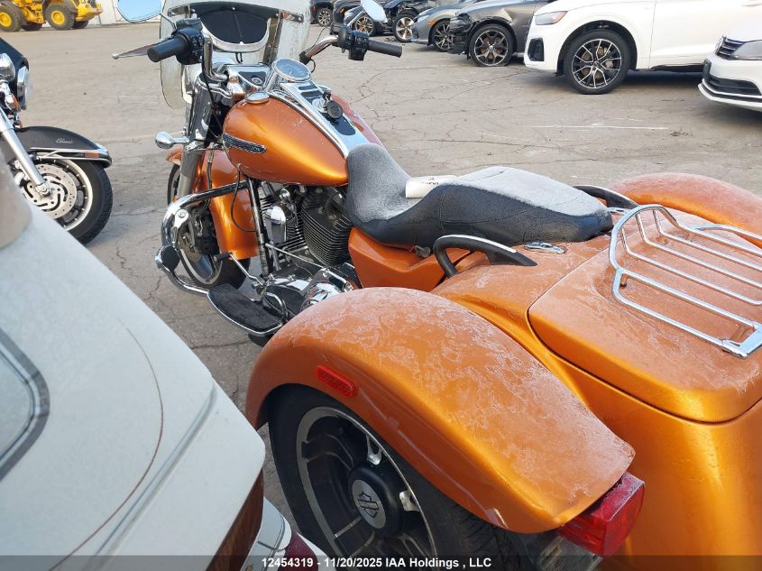 2015 Harley-Davidson Flrt Free Wheeler VIN: 5HD1MCMA3FB852246 Lot: 12454319