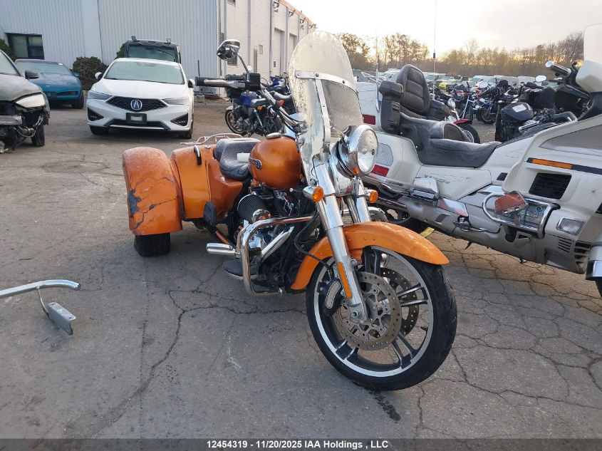 2015 Harley-Davidson Flrt Free Wheeler VIN: 5HD1MCMA3FB852246 Lot: 12454319