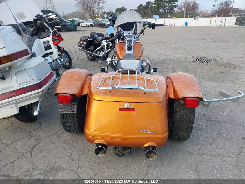 2015 Harley-Davidson Flrt Free Wheeler VIN: 5HD1MCMA3FB852246 Lot: 12454319