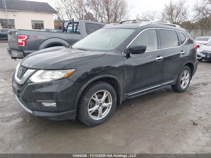 5N1AT2MV2LC819507 2020 NISSAN ROGUE photo no. 2