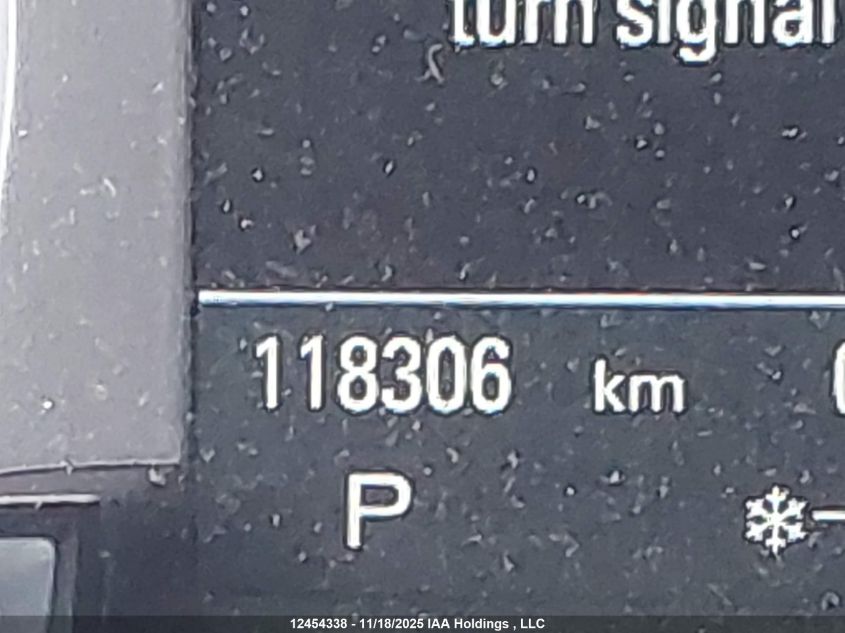 2015 Audi A4 2.0T Technik Plus VIN: WAUKFCFLXFN007783 Lot: 12454338