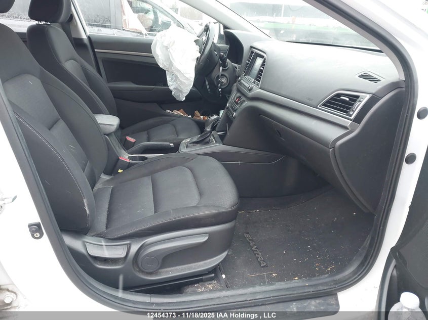 KMHD84LFXJU479633 2018 HYUNDAI ELANTRA photo no. 5