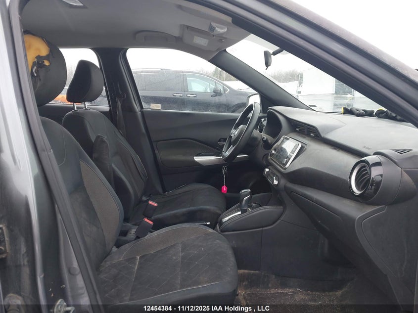 3N1CP5CU3JL530734 2018 NISSAN KICKS photo no. 5