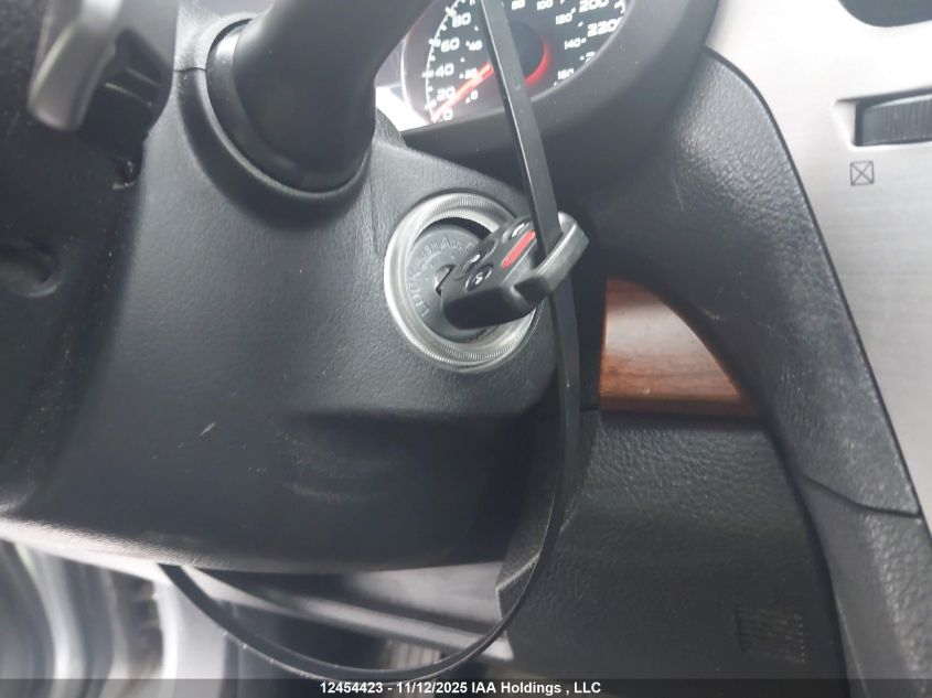 2013 Subaru Outback 3.6R Limited VIN: 4S4BRJLC3D2213962 Lot: 12454423