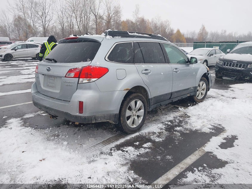 4S4BRJLC3D2213962 2013 SUBARU OUTBACK photo no. 4