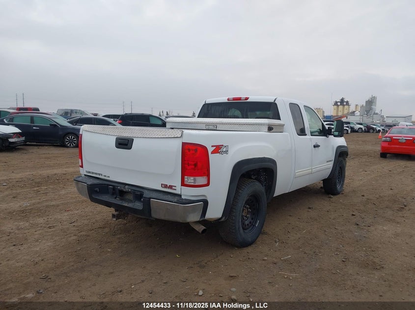 2GTEK19J571549855 2007 GMC  photo no. 4
