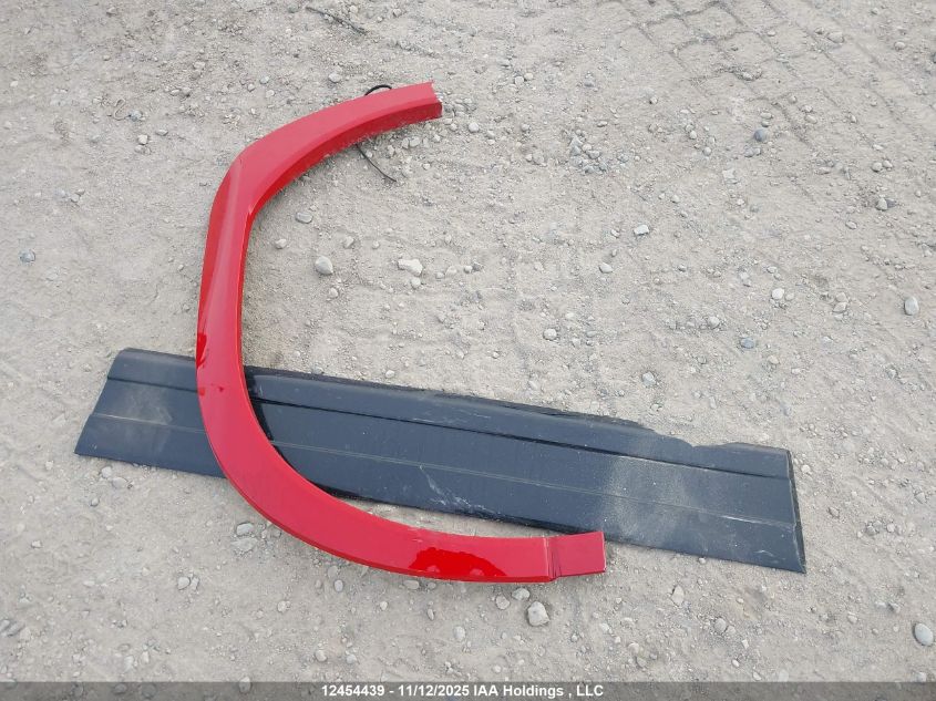 2024 Lexus Ux 250H Premium/250H F Sport Design/250H F Sport Handling VIN: JTHR9JBH0R2077425 Lot: 12454439