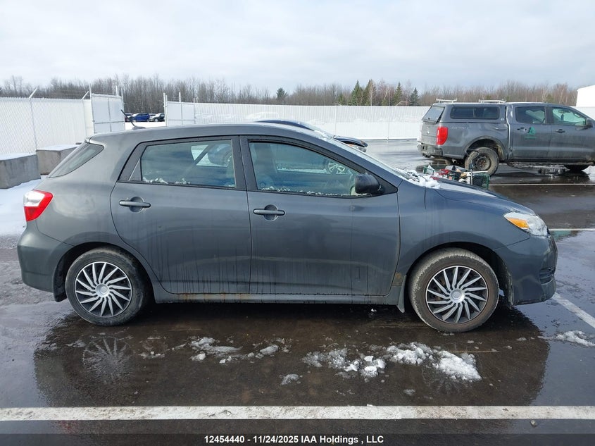 2010 Toyota Matrix VIN: 2T1KU4EE2AC490800 Lot: 12454440