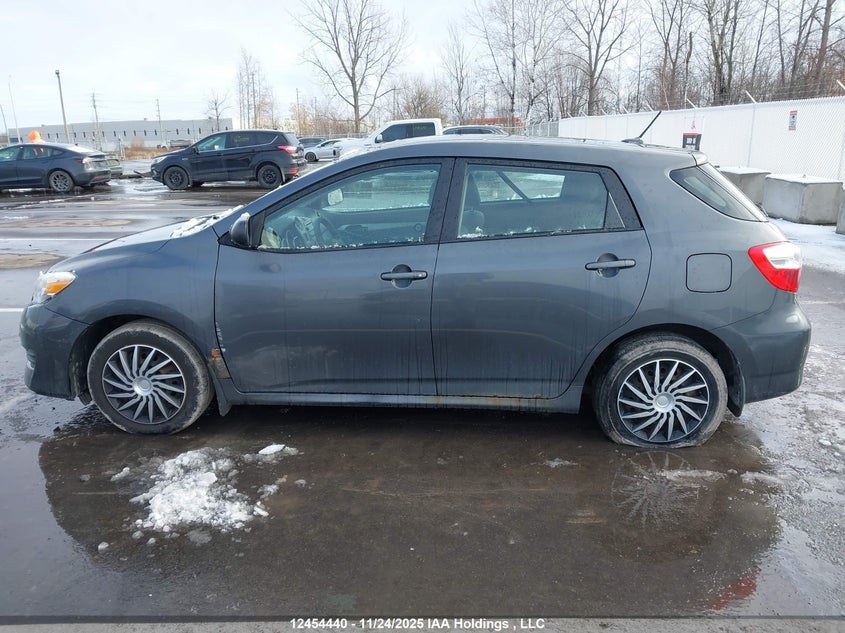2010 Toyota Matrix VIN: 2T1KU4EE2AC490800 Lot: 12454440