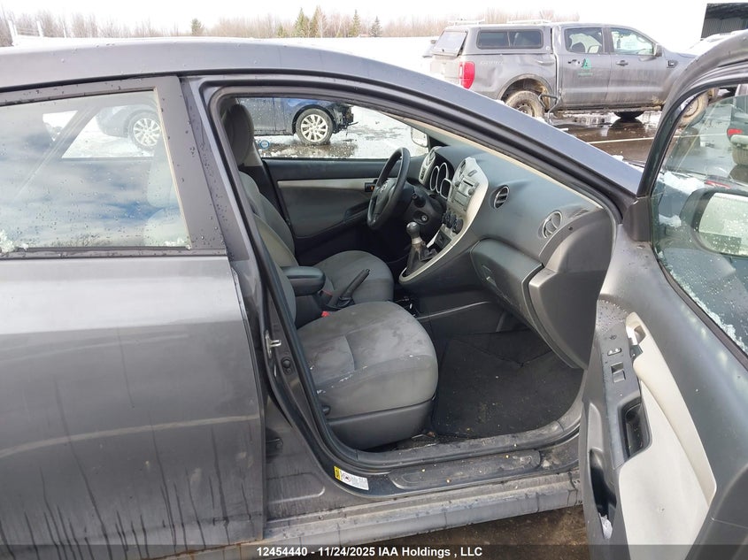 2T1KU4EE2AC490800 2010 TOYOTA MATRIX photo no. 5