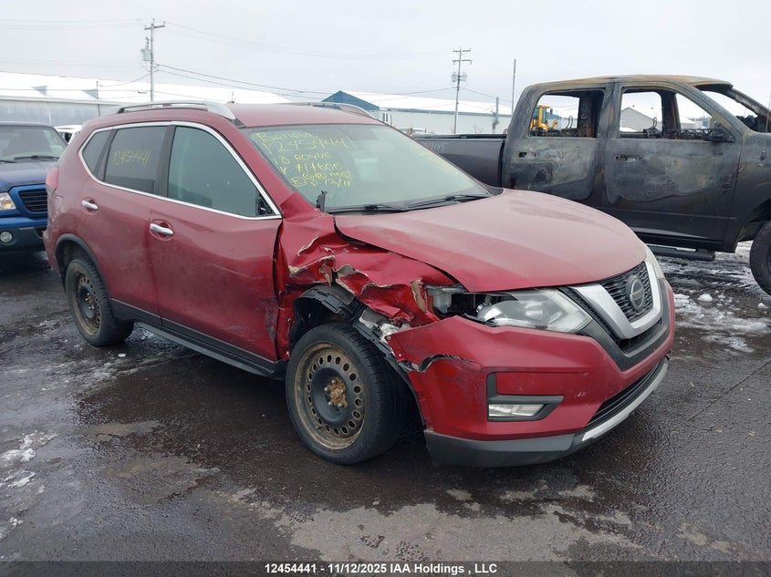 5N1AT2MV1JC717600 2018 NISSAN ROGUE photo no. 3