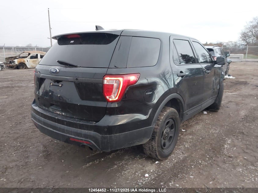 1FM5K8AR4HGA48742 2017 FORD  photo no. 4