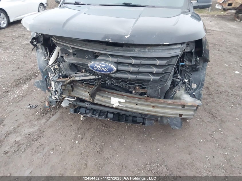 1FM5K8AR4HGA48742 2017 FORD  photo no. 6