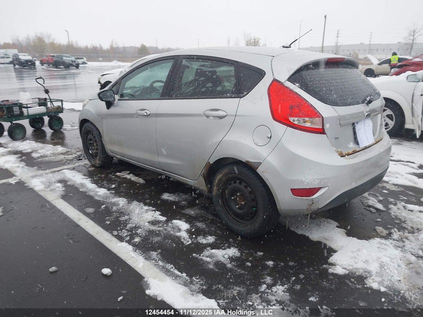 3FADP4EJ3DM141501 2013 FORD FIESTA photo no. 3