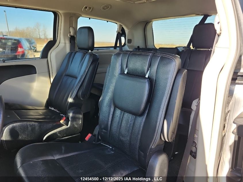 2015 Dodge Grand Caravan Crew VIN: 2C4RDGDG7FR537295 Lot: 12454500