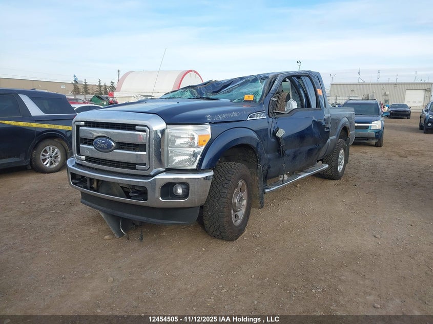 1FT8W3B65FEB72962 2015 FORD F350 photo no. 2