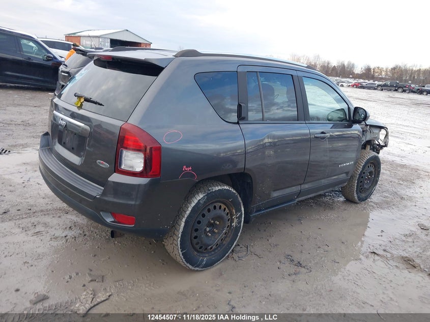 1C4NJCAA6ED748344 2014 JEEP COMPASS photo no. 4