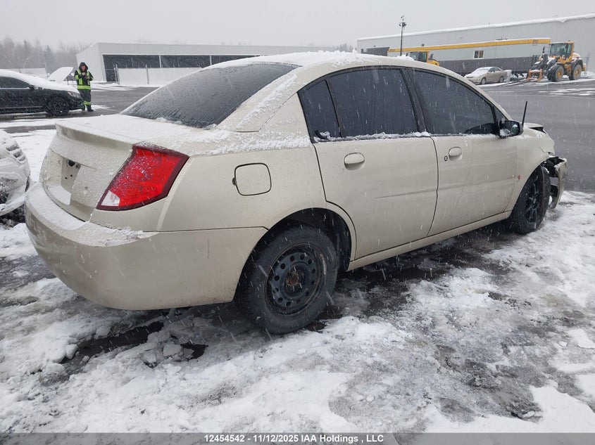 1G8AJ52FX5Z149691 2005 SATURN ION photo no. 4