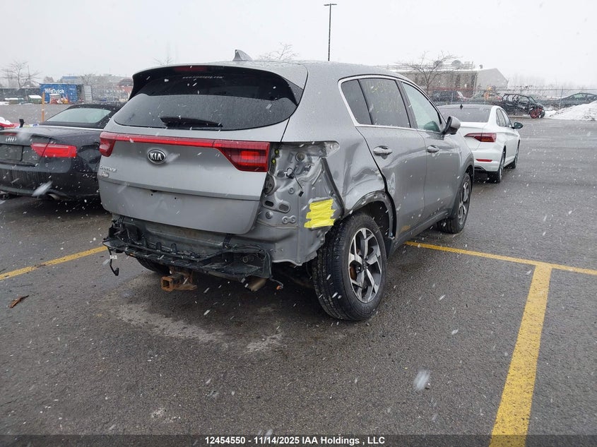 KNDPMCAC4L7703108 2020 KIA SPORTAGE photo no. 4