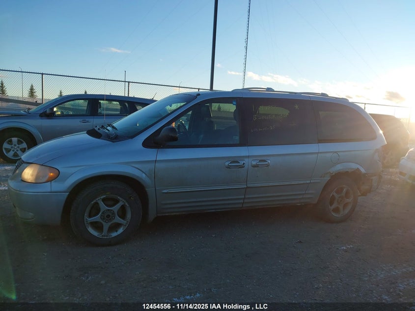 2C8GT64L43R246118 2003 CHRYSLER TOWN & COUNTRY photo no. 13