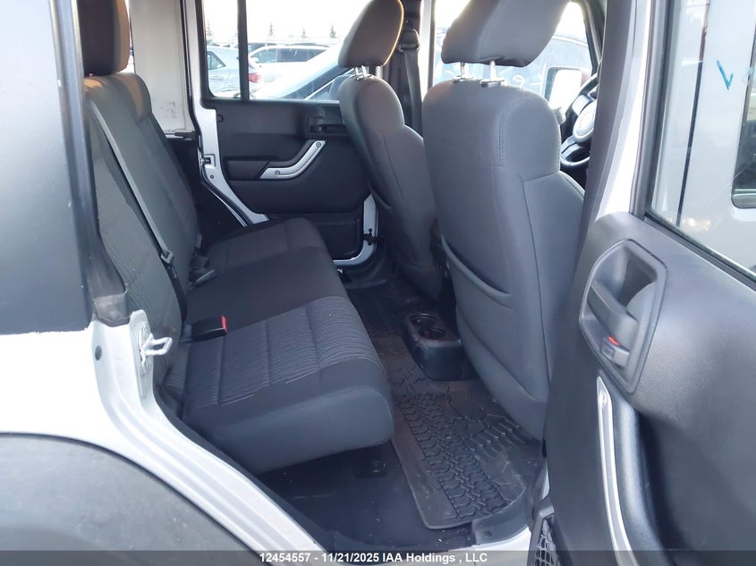 2012 Jeep Wrangler Unlimited Rubicon VIN: 1C4HJWFG9CL233059 Lot: 12454557