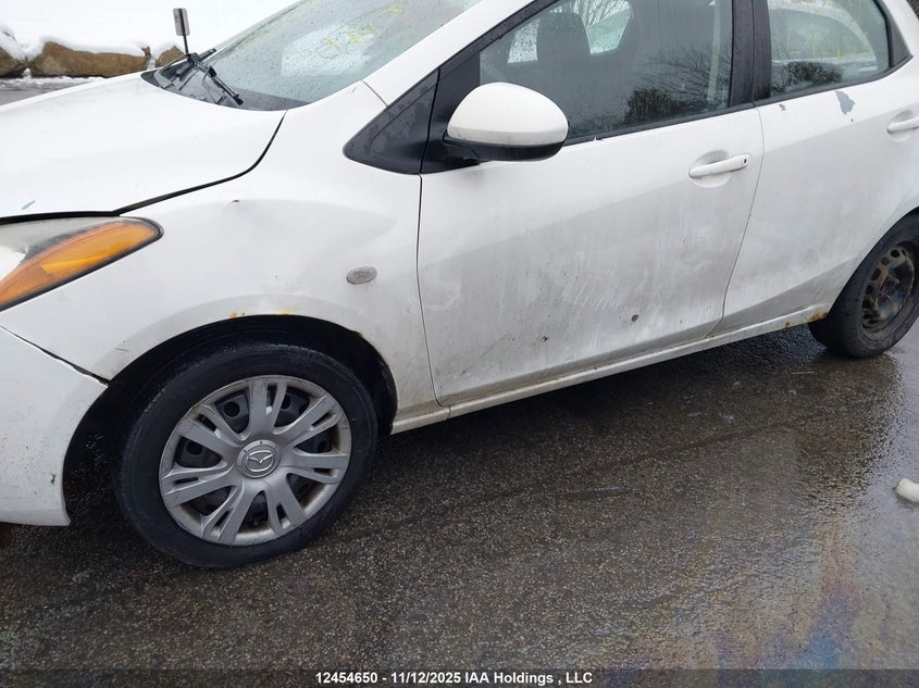 JM1DE1HY3B0124866 2011 MAZDA 2 photo no. 21
