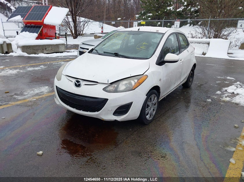 JM1DE1HY3B0124866 2011 MAZDA 2 photo no. 2