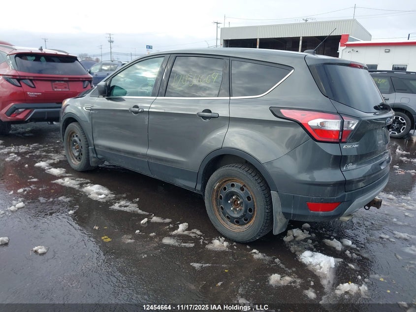1FMCU9G97HUB83892 2017 FORD ESCAPE photo no. 3