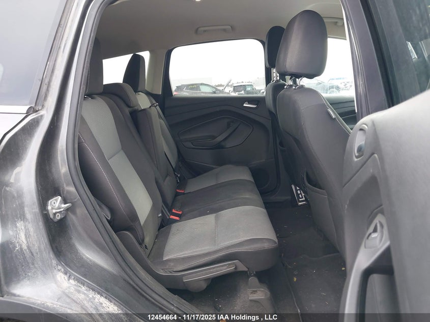 2017 Ford Escape VIN: 1FMCU9G97HUB83892 Lot: 12454664