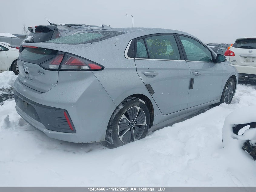 KMHC75LDXMU255401 2021 HYUNDAI IONIQ photo no. 4