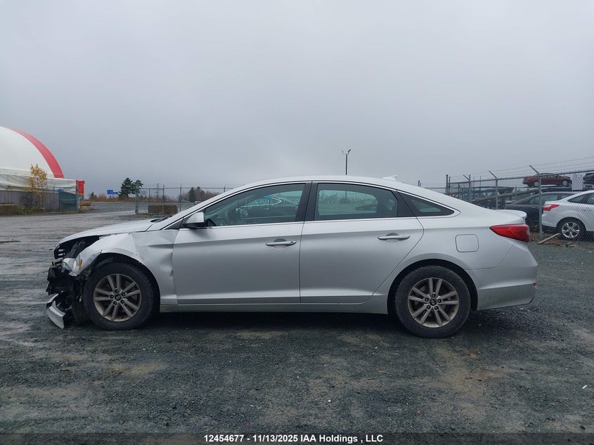 2017 Hyundai Sonata Gl VIN: 5NPE24AF2HH485492 Lot: 12454677