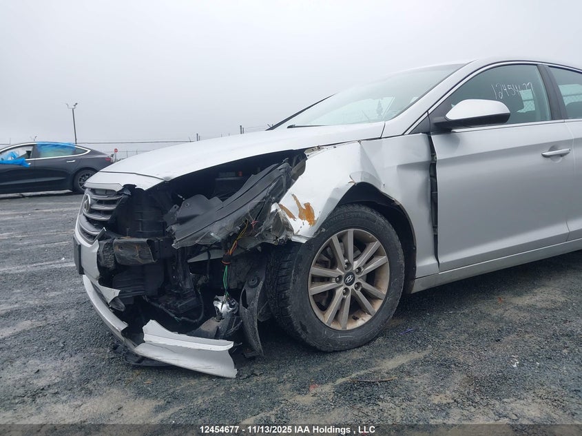 2017 Hyundai Sonata Gl VIN: 5NPE24AF2HH485492 Lot: 12454677