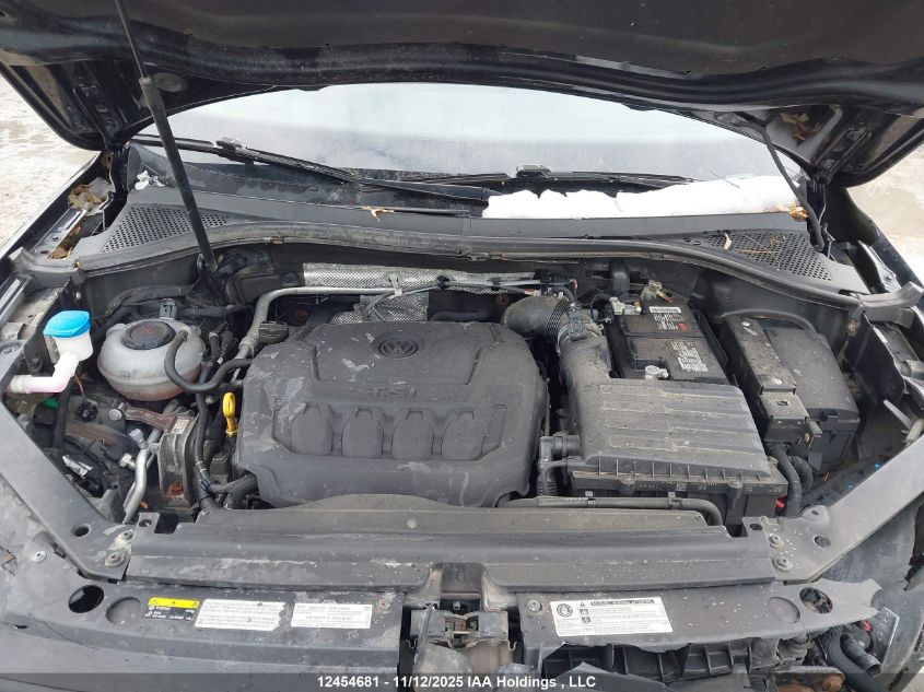 2018 Volkswagen Tiguan Comfortline VIN: 3VV2B7AX2JM013985 Lot: 12454681